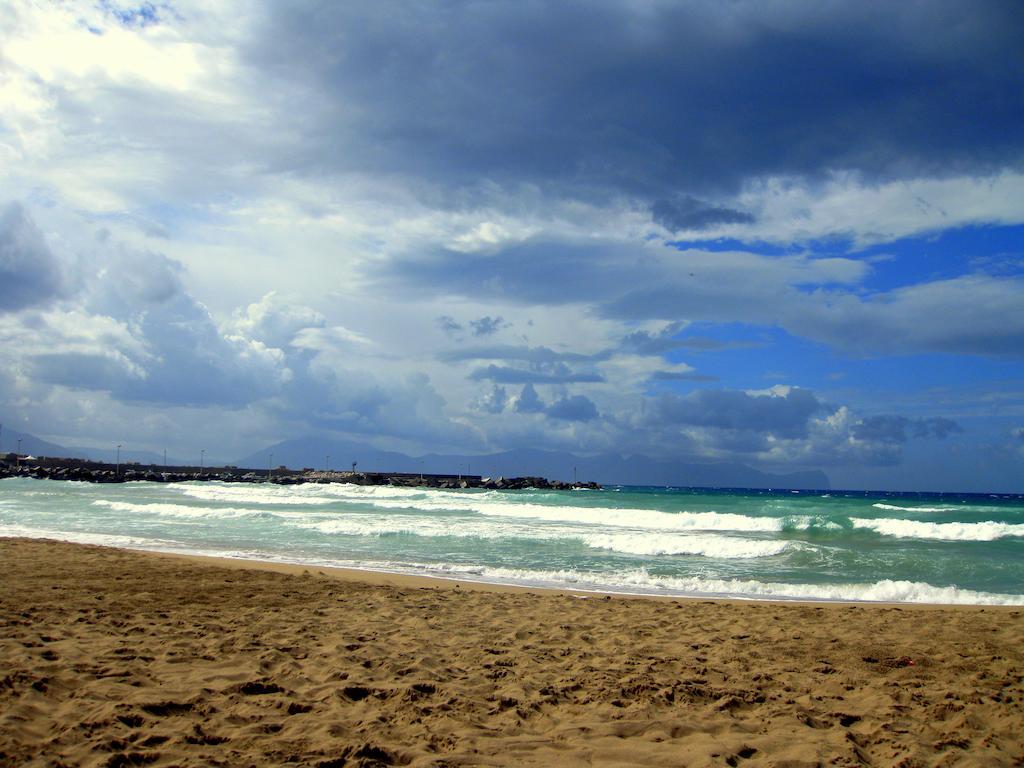 Terrasini Siracasa Daire Oda fotoğraf