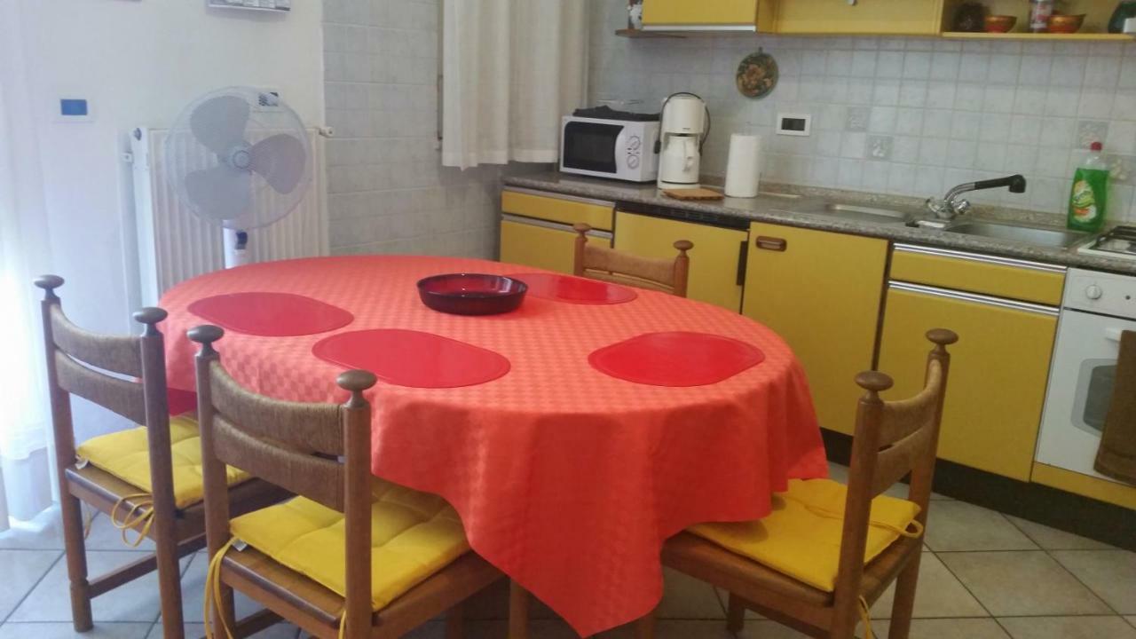 Terrasini Siracasa Daire Dış mekan fotoğraf